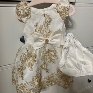 NWT Baby dress 6-9 months